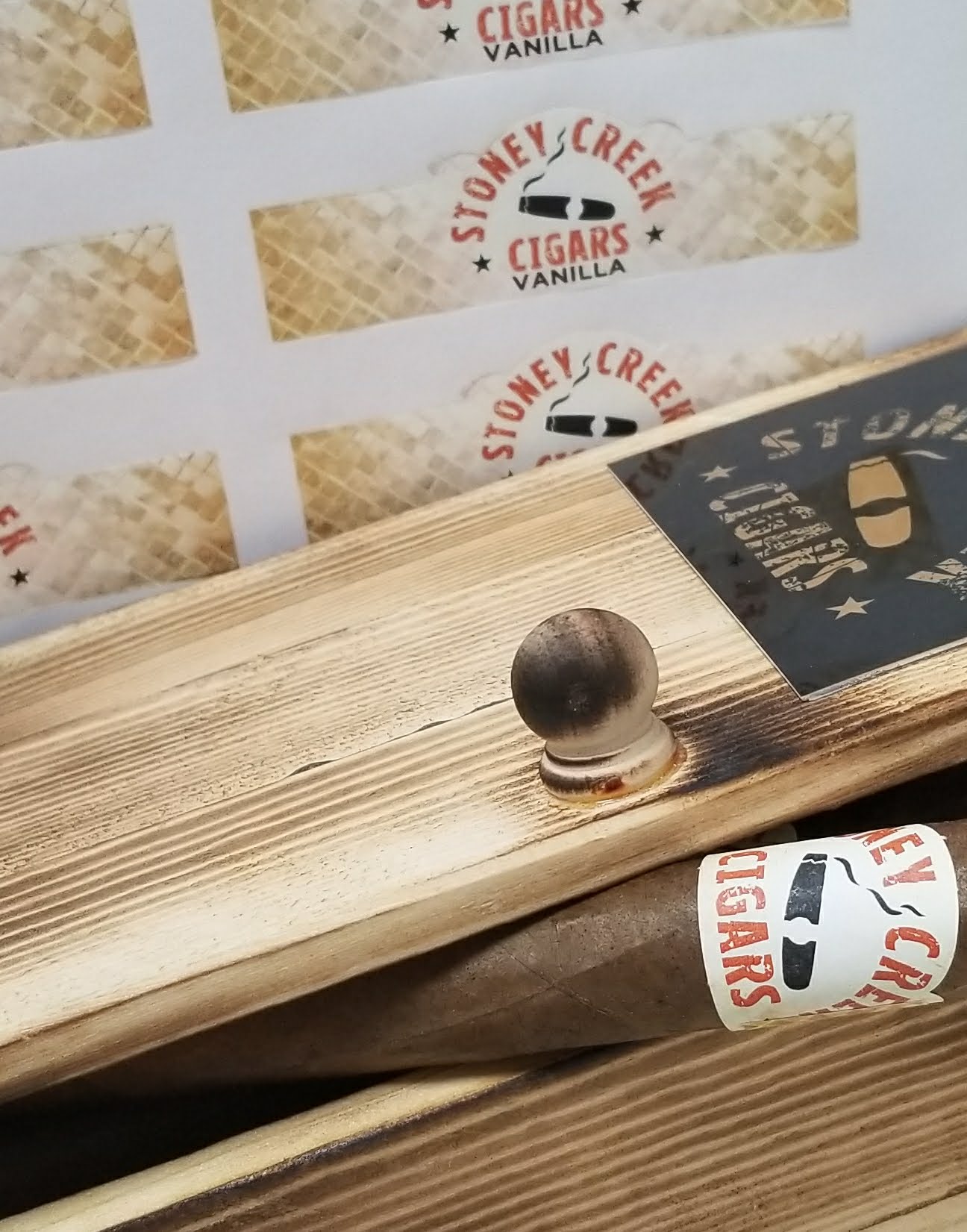 Vanilla Cigar - 10 Pack <br> includes custom made cigar box